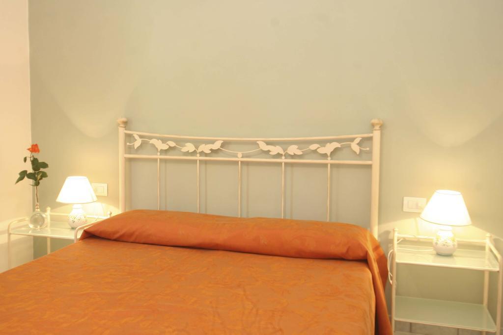 Lo Scoglio - Goelba Villa Capoliveri  Room photo